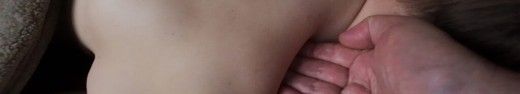 Eine Massage als Geschenk. Hier bekommen Sie Gutscheine für mobile Massagen.